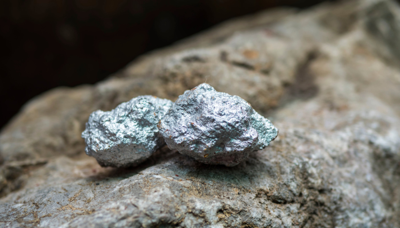 Nettoyez et faites briller votre intérieur avec la pierre d’argent au savon d’Alep !